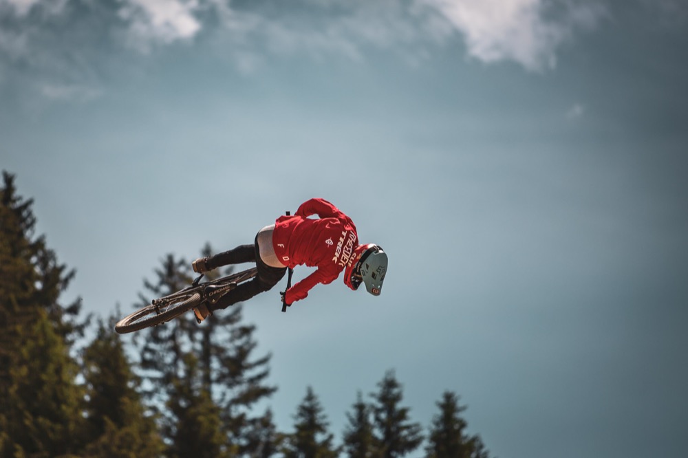 Mountain biking — Red Bull Illume 2019