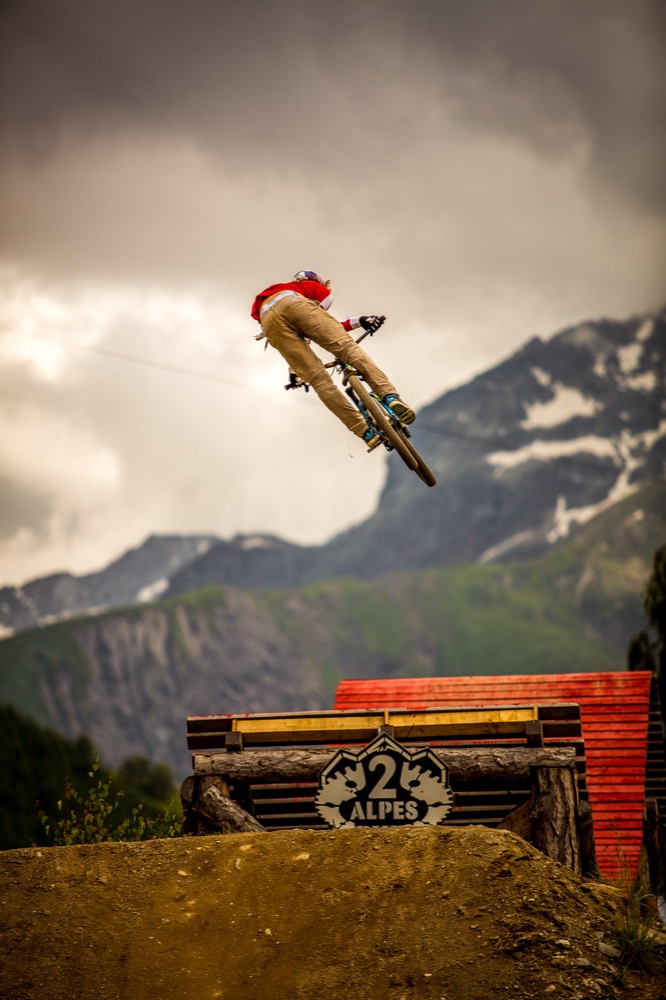 Mountain biking — Red Bull Illume 2019