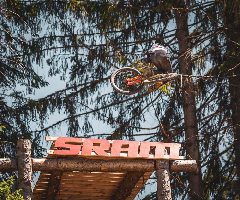 Mountain biking — Red Bull Illume 2019